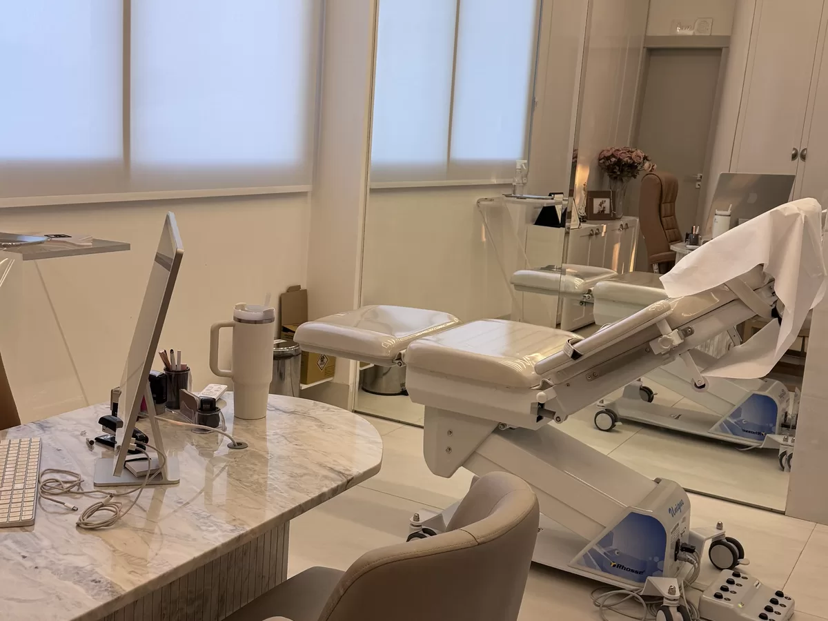 Sala de procedimentos da clínica